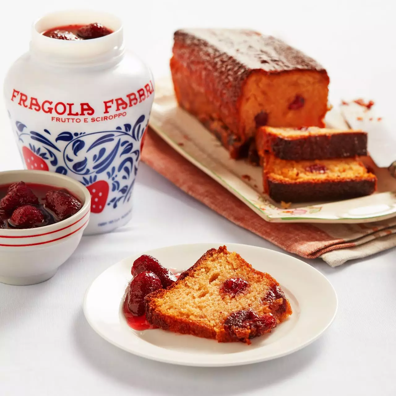 Yoghurt Pound Cake with Fragola Fabbri