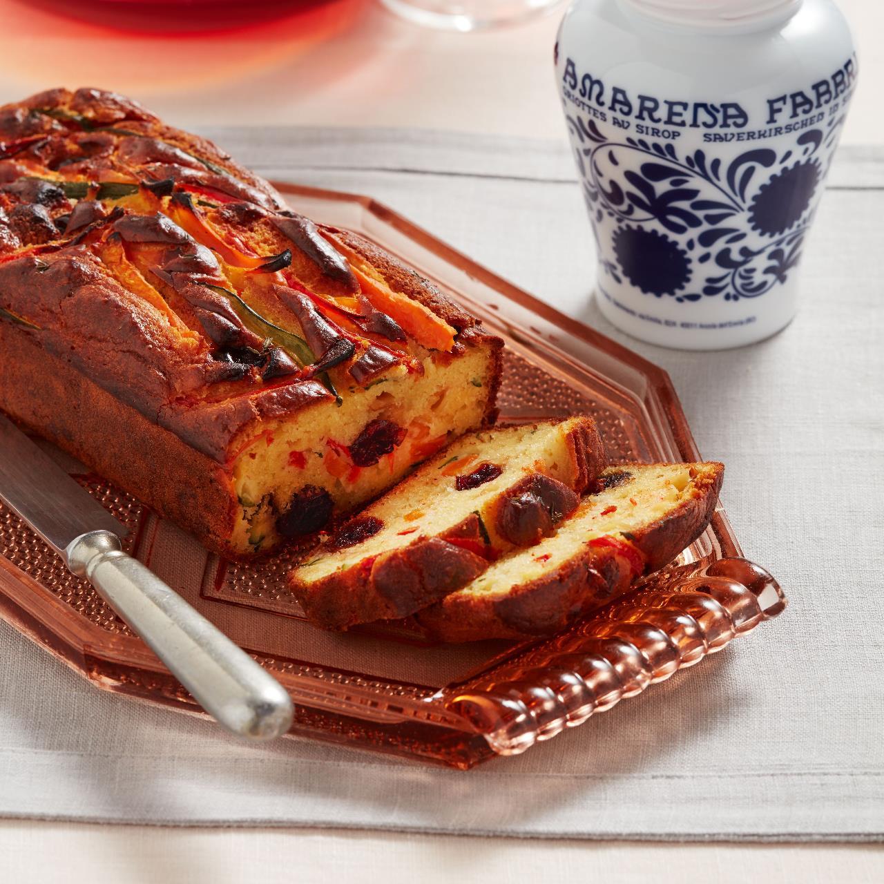 Loaf cake with roasted vegetables