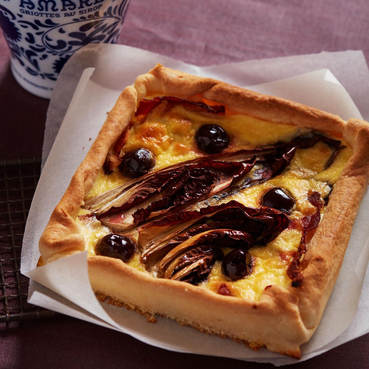 Radicchio and pancetta tart