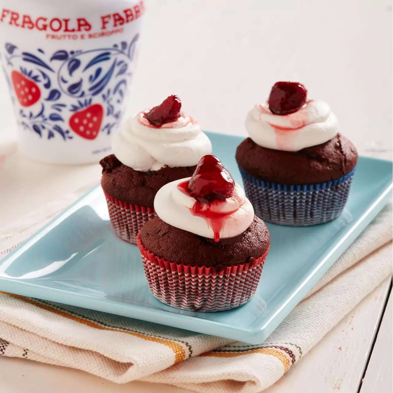 Chocolate Muffins with Fragola Fabbri